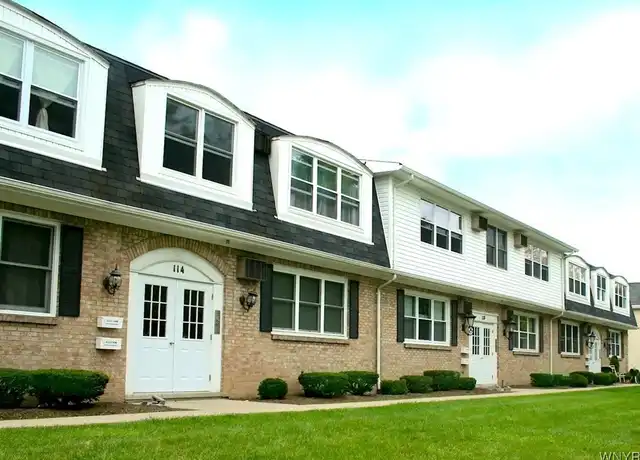 Property at 60 Sundridge Dr, Amherst, NY, 14228, 2 beds, 1 bath, [object Object]