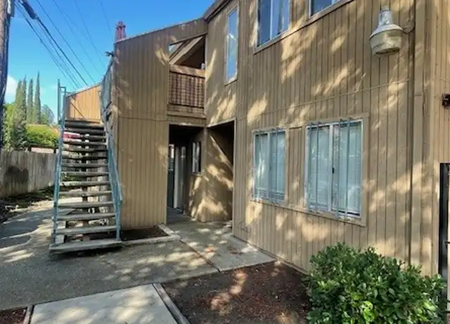 Property at 2925 Pacific Ave Unit B, Stockton, CA, 95204, 2 beds, 1 bath, [object Object]
