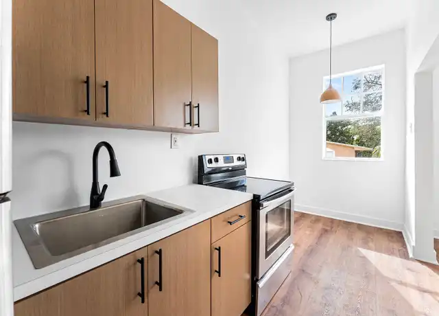 Property at 36 NE 65th St Unit 10, Miami, FL, 33138, 0 beds, 1 bath, [object Object]