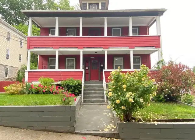 Property at 604 Blackstone St Unit 1, Woonsocket, RI, 02895, 3 beds, 1 bath, [object Object]