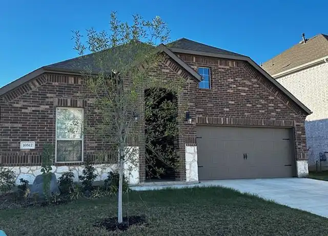 Property at 10512 Autumn Leaves Ln, Aubrey, TX, 76227, 3 beds, 2 baths, [object Object]