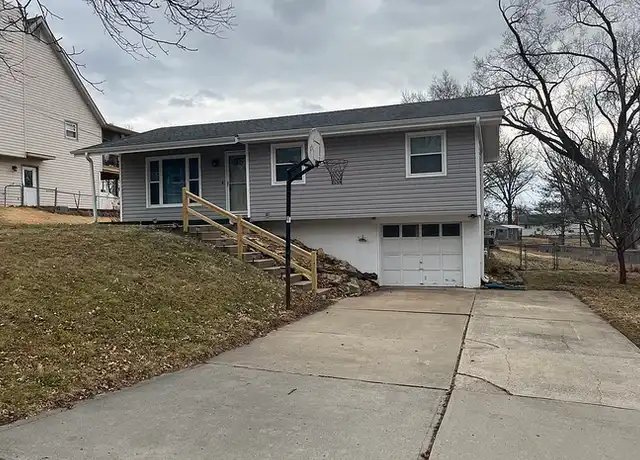 Property at 217 NW 61st St, Kansas City, MO, 64118, 3 beds, 1.5 baths, [object Object]