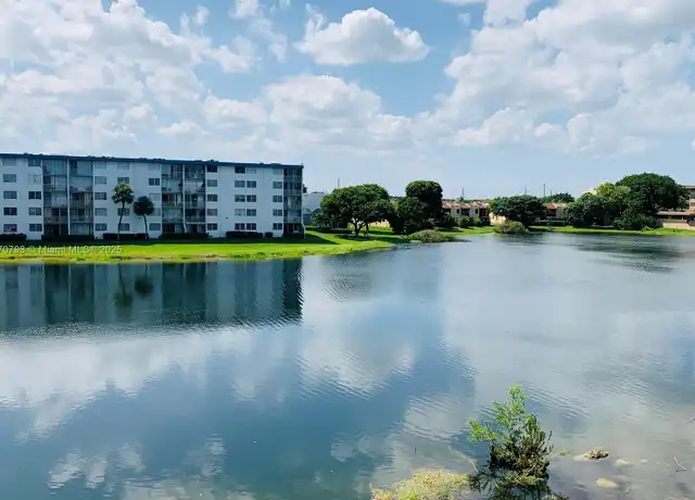 Property at 502 NW 87th Ave #302, Miami, FL, 33172, 1 bed, 1 bath, [object Object]