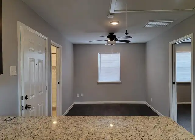 Property at 1723 Alta Vista St, Houston, TX, 77023, 1 bed, 1 bath, [object Object]