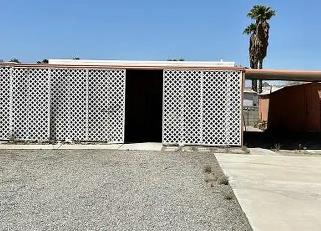 Property at 12880 E 34th Pl, Yuma, AZ, 85367, 1 bed, 1 bath, [object Object]