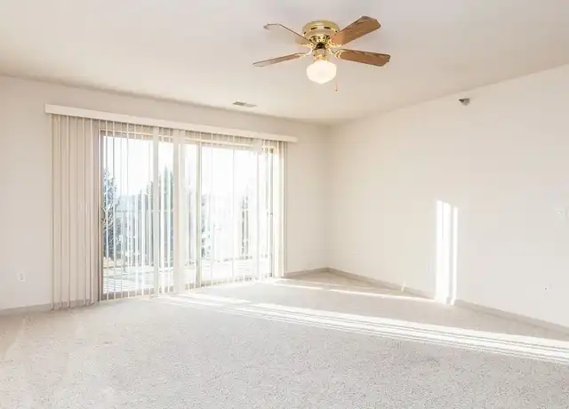 Property at EAST HAMPTON - 2901 N Governeour St, Wichita, KS, 67226, 1-3 bed, 1-2 bath, [object Object]