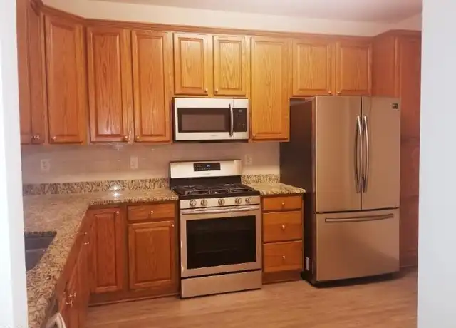 Property at 339 Saint Andrews Pl, Manalapan, NJ, 07726, 2 beds, 2 baths, [object Object]