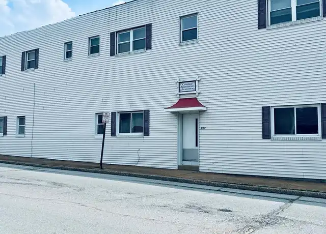 Property at 237 N Wood River Ave, Wood River, IL, 62095, 1 bed, 1 bath, [object Object]