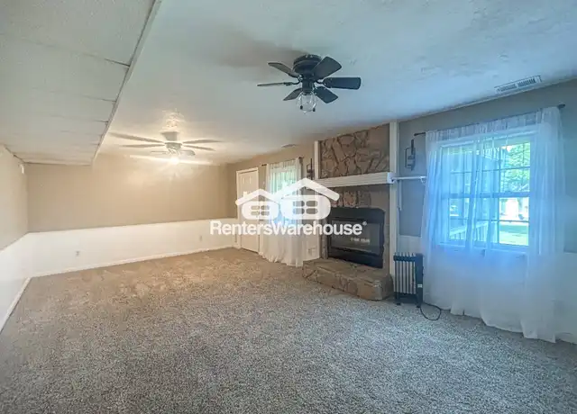 Property at 16208 Speaker Ave Unit B, Belton, MO, 64012, 3 beds, 1 bath, [object Object]