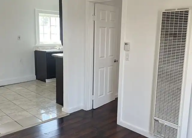Property at 524 W Vernon Ave, Los Angeles, CA, 90037, 1 bed, 1 bath, [object Object]