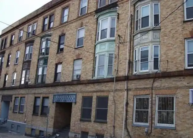 Property at 5 Linden St Unit 2, Allston, MA, 02134, 4 beds, 1 bath, [object Object]