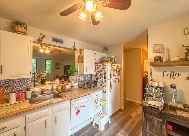 Property at 999 Whalley Ave, New Haven, CT, 06515, 2 beds, 2 baths, [object Object]