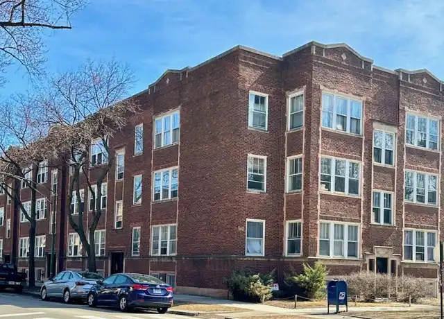Property at 1917 W Winnemac Ave, Chicago, IL, 60640, 1 bed, 1 bath, [object Object]