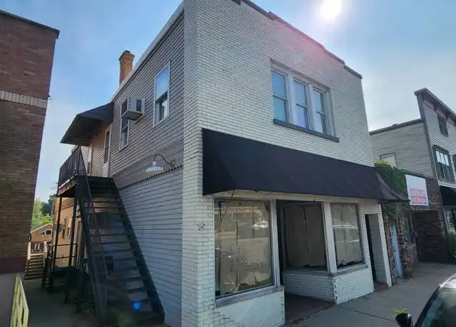 Property at 48 Crystal St Unit 2F, Cary, IL, 60013, 1 bed, 1 bath, [object Object]