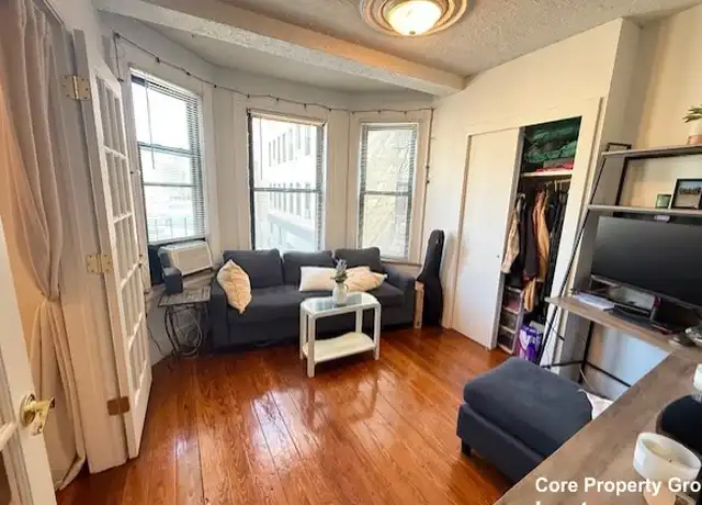 Property at 20 Stillman St Unit 2F, Boston, MA, 02113, 1 bed, 1 bath, [object Object]
