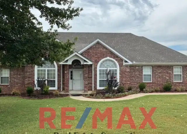 Property at 17 Gettysburg S, Cabot, AR, 72023, 4 beds, 2 baths, [object Object]