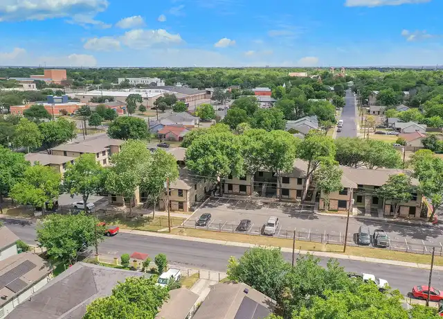 Property at The Bella Apartments - 333 Hedges St, San Antonio, TX, 78203, 2 beds, 1 bath, [object Object]