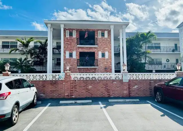 Property at 2500 NE 9th St #308, Fort Lauderdale, FL, 33304, 1 bed, 1.5 baths, [object Object]