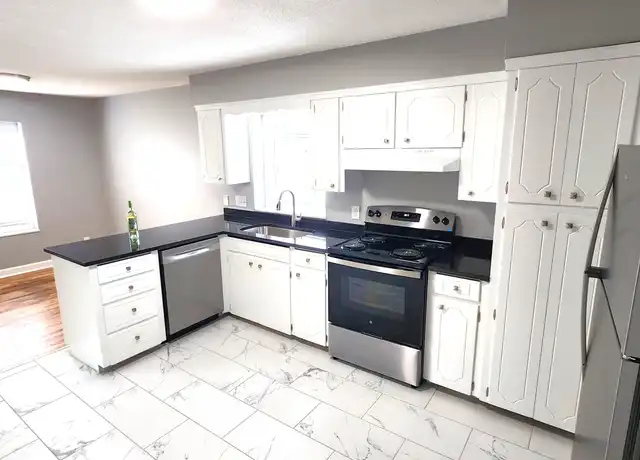 Property at 6630 W 93rd Ter Unit 6630-D, Overland Park, KS, 66212, 2 beds, 2 baths, [object Object]