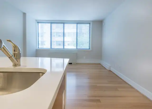 Property at 1112 M St NW Unit 0910, Washington, DC, 20005, 0 beds, 1 bath, [object Object]