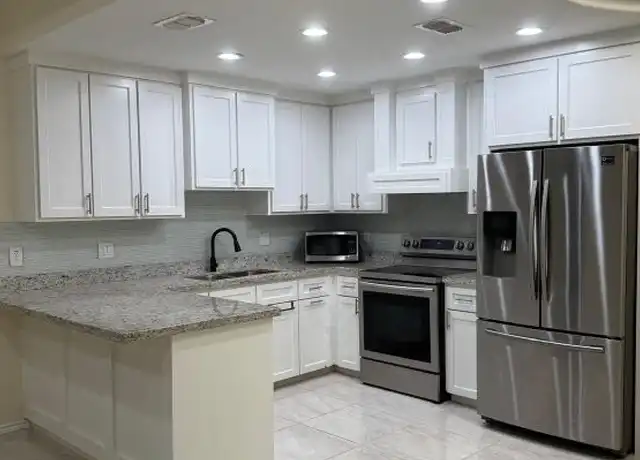 Property at 100 Freestone St, San Juan, TX, 78589, 3 beds, 2 baths, [object Object]