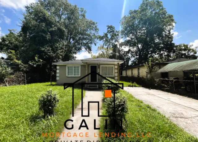 Property at 808 Carroll St, Savannah, GA, 31415, 3 beds, 2 baths, [object Object]