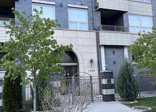 Property at 1208 E 64th St Unit 3C, Chicago, IL, 60637, 3 beds, 2 baths, [object Object]