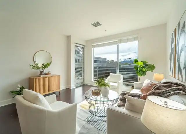 Property at 555 Ygnacio Valley Rd, Walnut Creek, CA, 94596, 1 bed, 1 bath, [object Object]