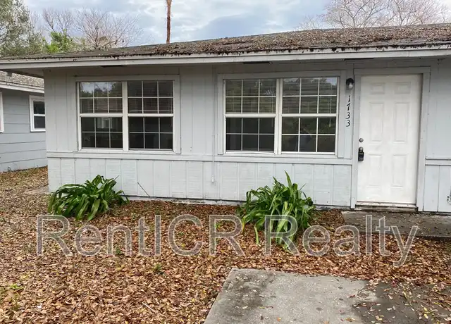 Property at 1733 Overbrook Ave, Clearwater, FL, 33755, 2 beds, 1 bath, [object Object]