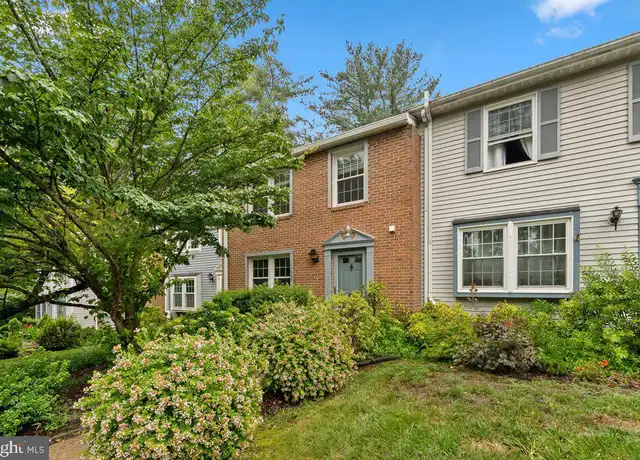 Property at 11537 Ivy Bush Ct, Reston, VA, 20191, 4 beds, 2.5 baths, [object Object]