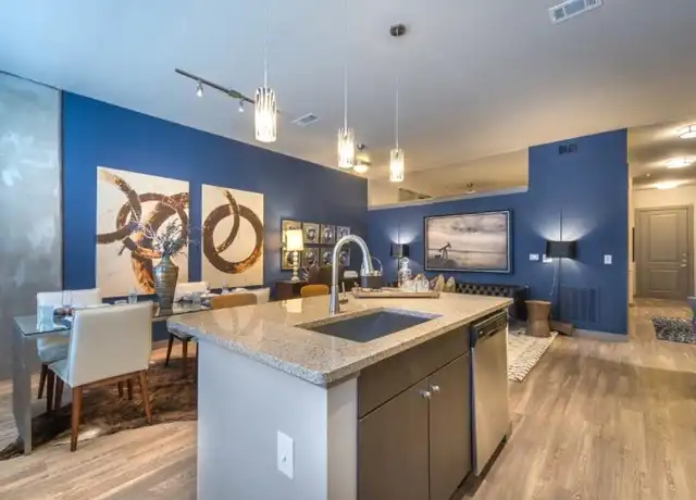 Property at 7200 Main St, Houston, TX, 77030, 1 bed, 1 bath, [object Object]