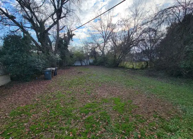Property at 2220 Trade St, Greensboro, NC, 27401, 3 beds, 1 bath, [object Object]