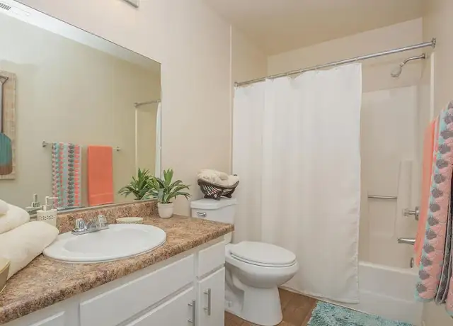 Photo of 15410 La Paz Dr, Victorville, CA 92395