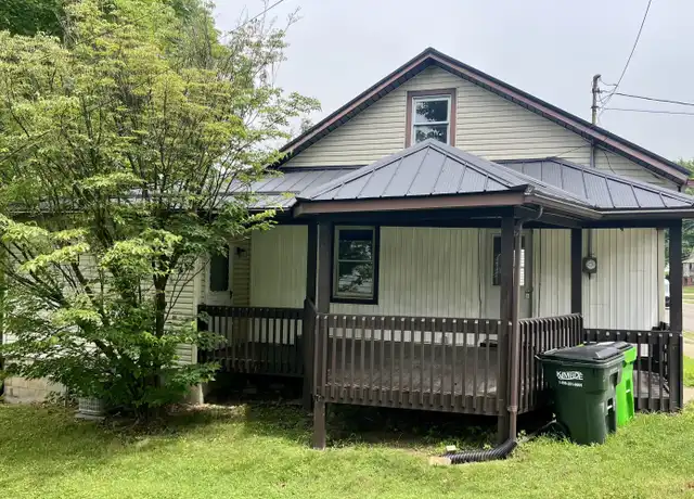Property at 411 Massillon St, Wilmot, OH, 44689, 3 beds, 1 bath, [object Object]