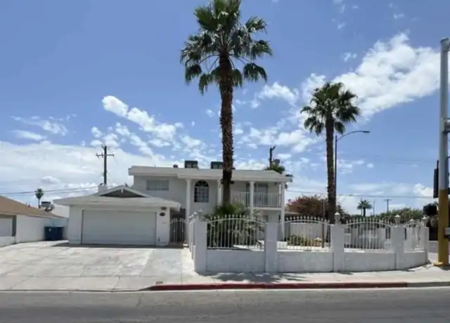 Property at 2419 Vegas Valley Dr, Las Vegas, NV, 89121, 5 beds, 3 baths, [object Object]