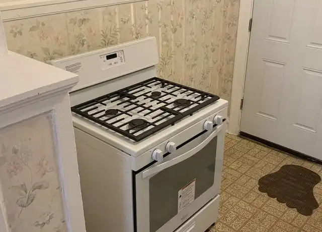 Property at 6428 N Richmond St Unit 6430-1E, Chicago, IL, 60645, 1 bed, 1 bath, [object Object]