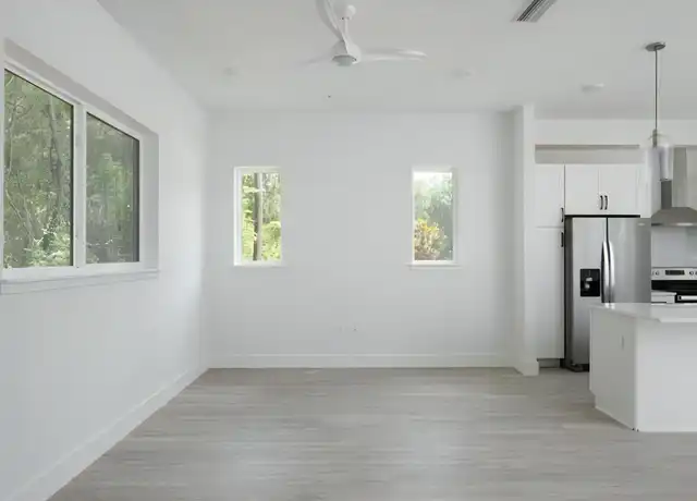 Property at 2601 SW Williston Rd Unit 8000, Gainesville, FL, 32608, 1 bed, 1.5 baths, [object Object]