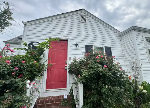 Property at 3508 Commonwealth Ave, Portsmouth, VA, 23707, 4 beds, 2 baths, [object Object]