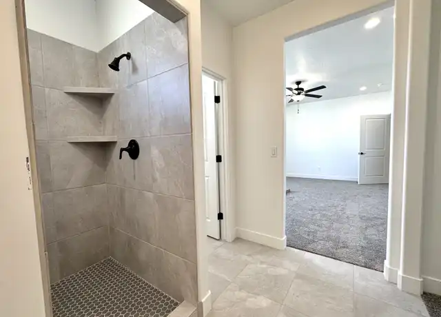 Property at 173 N 2480 W, Hurricane, UT, 84737, 4 beds, 2.5 baths, [object Object]