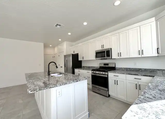 Property at 173 N 2480 W, Hurricane, UT, 84737, 4 beds, 2.5 baths, [object Object]