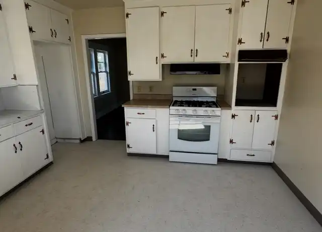 Property at 3901 E Main St, Stockton, CA, 95215, 3 beds, 1 bath, [object Object]
