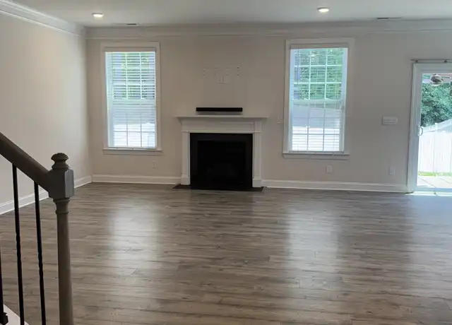 Property at 141 Hornbeam Ln, Troutman, NC, 28166, 4 beds, 3 baths, [object Object]