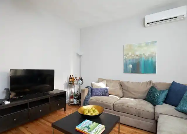 Property at 2100 19th St NW, Washington, DC, 20009, 1 bed, 1 bath, [object Object]