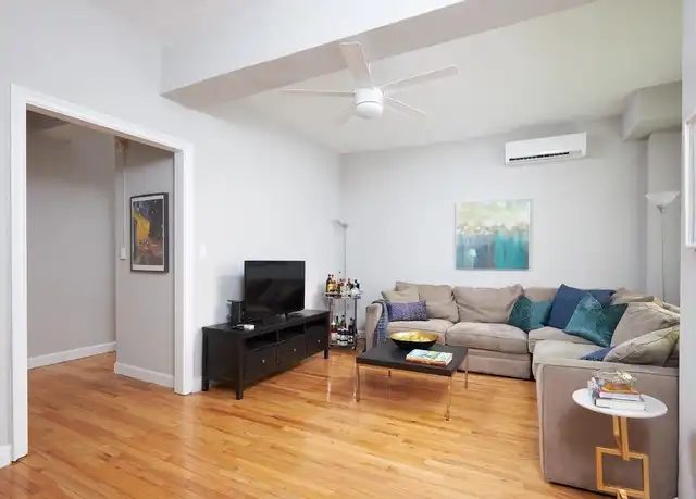 Property at 2100 19th St NW, Washington, DC, 20009, 1 bed, 1 bath, [object Object]