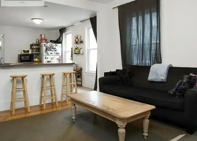 Property at 10 Cutter Ave, Somerville, MA, 02144, 5 beds, 1.5 baths, [object Object]