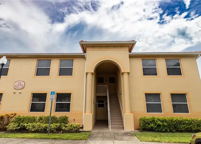 Property at 4275 Bellasol Cir #2223, Fort Myers, FL, 33916, 3 beds, 2 baths, [object Object]