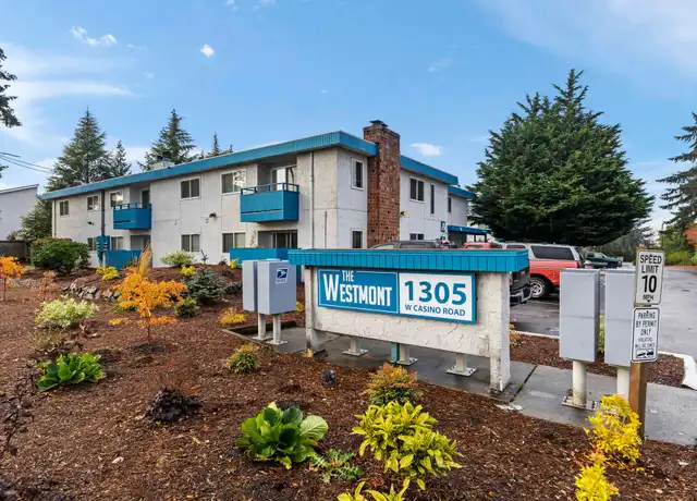 Property at Westmont Apartments - 1305 W Casino Rd, Everett, WA, 98204, 1 bed, 1 bath, [object Object]