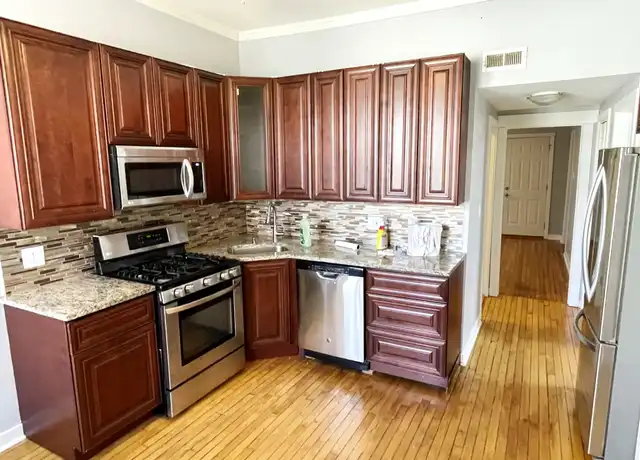 Property at 2112 W Division St Unit 2, Chicago, IL, 60622, 2 beds, 1 bath, [object Object]