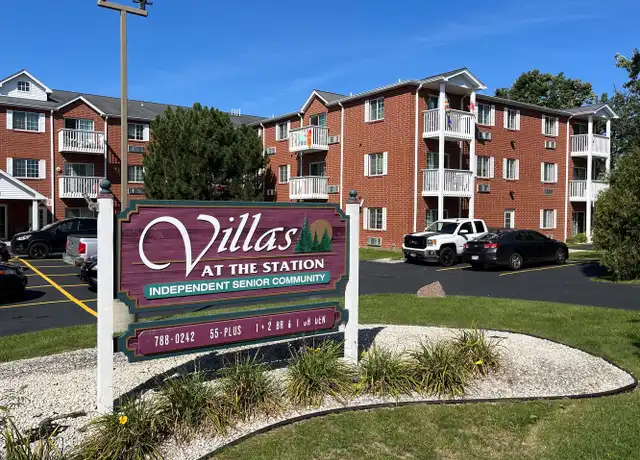 Property at 8935 S Wood Creek Dr Unit 107, Oak Creek, WI, 53154, 1 bed, 1 bath, [object Object]