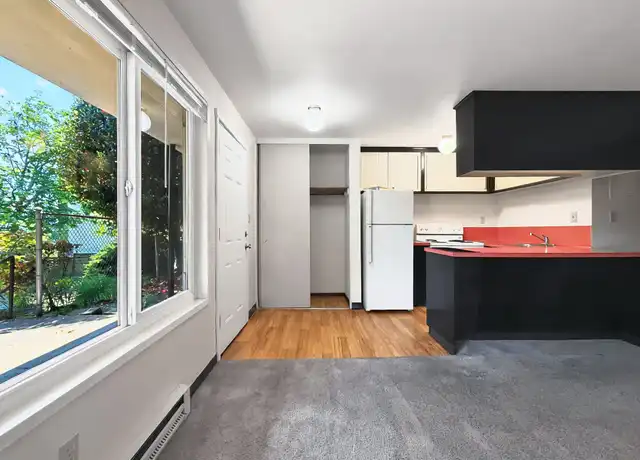 Property at 1320 14th Ave S, Seattle, WA, 98144, 1 bed, 1 bath, [object Object]